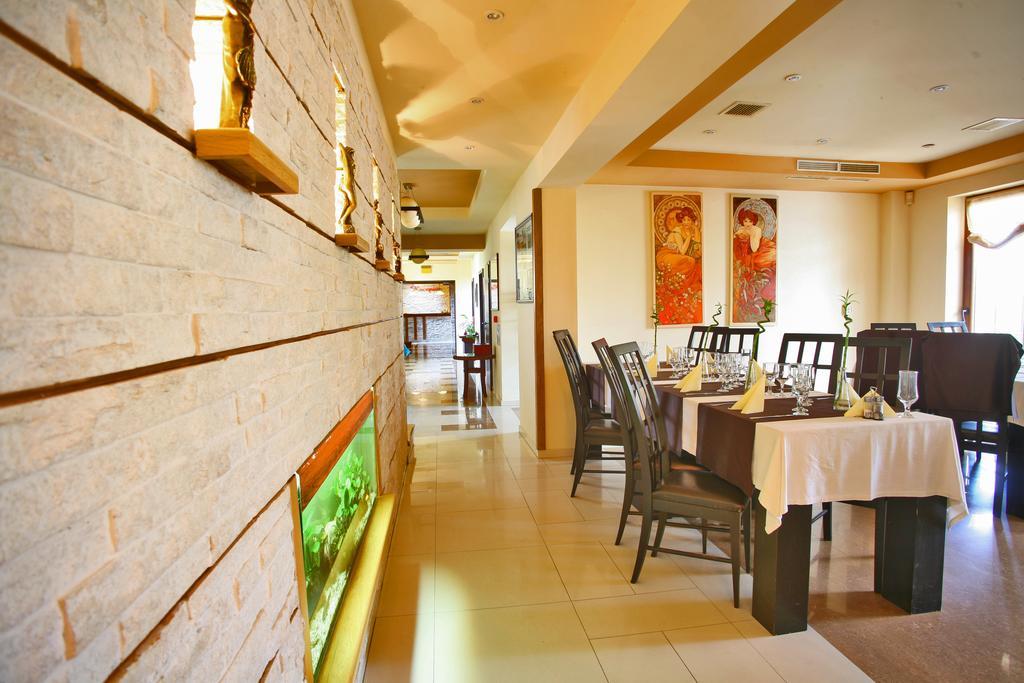 Anette Resort & Spa Covaci Экстерьер фото