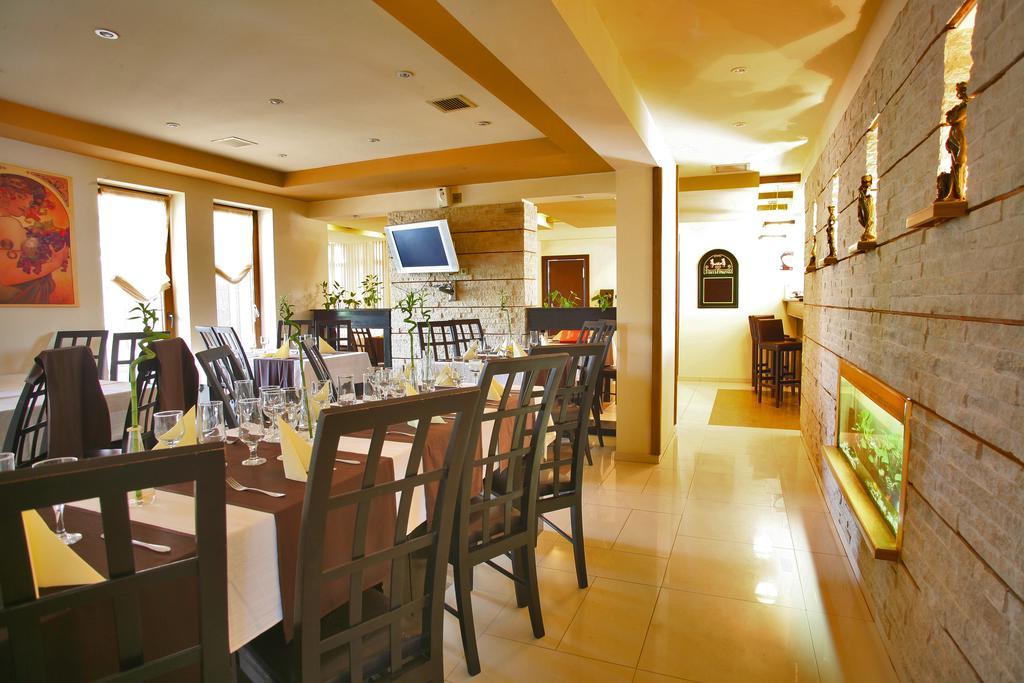 Anette Resort & Spa Covaci Экстерьер фото