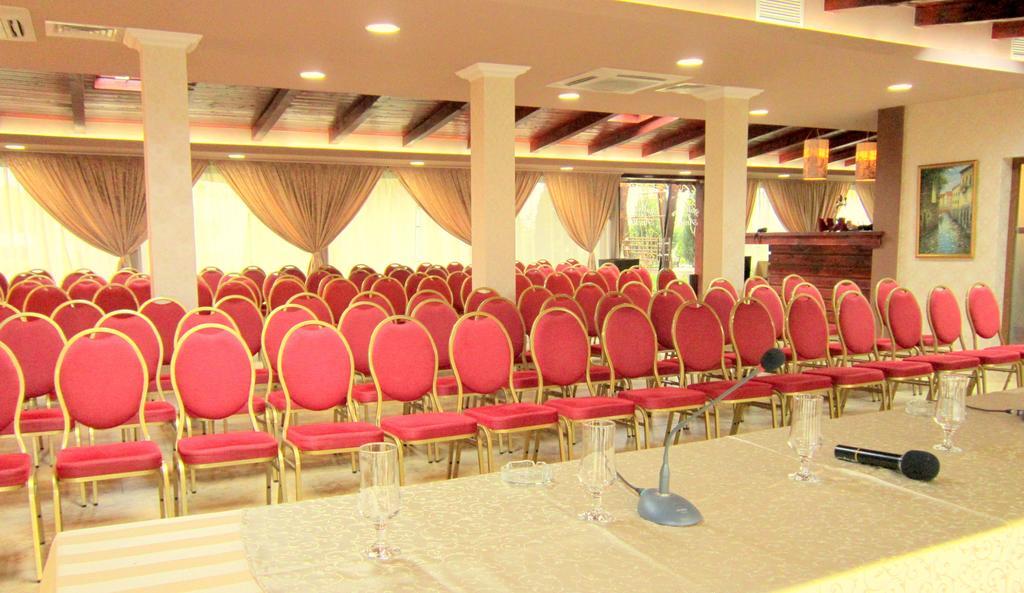 Anette Resort & Spa Covaci Экстерьер фото