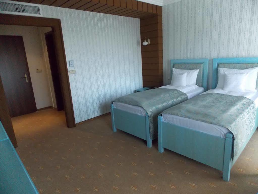 Anette Resort & Spa Covaci Экстерьер фото